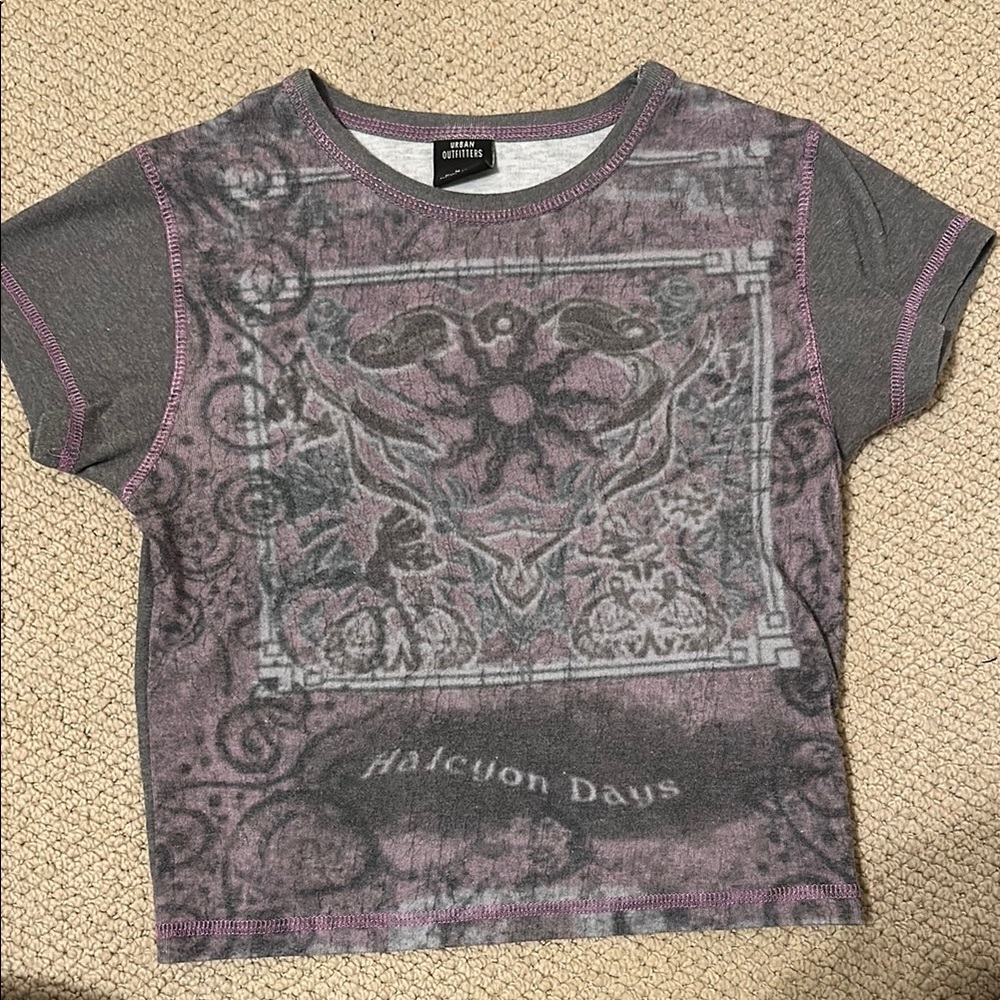 NWOT Urban Outfitters Gray and Purple Short Sleeve Baby Tee